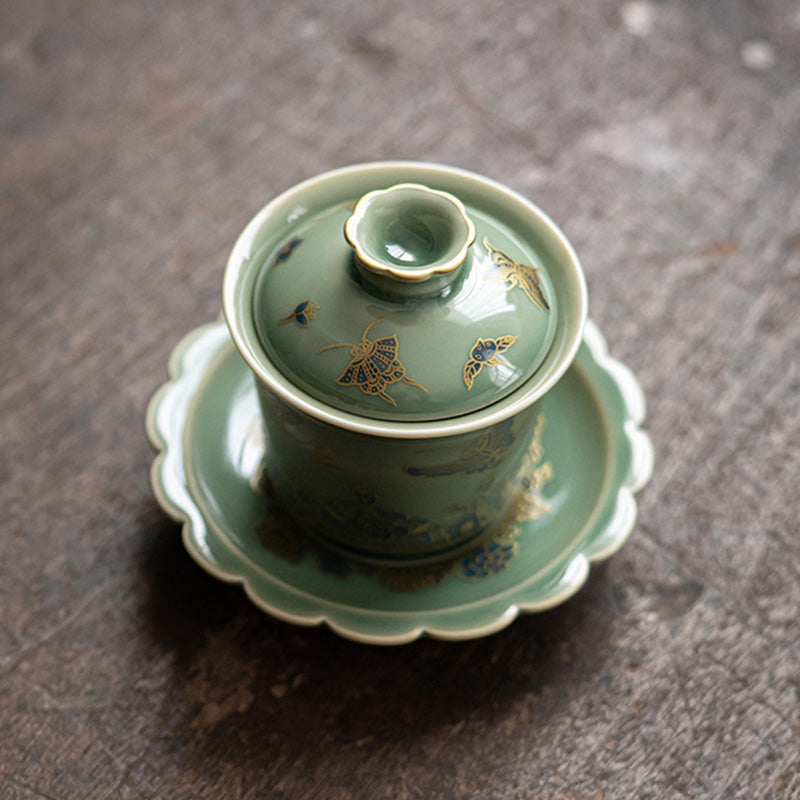 Buddha Stones Porcellana verde Farfalla Fiore Salmone Pesce Ceramica Gaiwan Sancai Tazza da tè Kung Fu Tazza da tè e piattino con coperchio