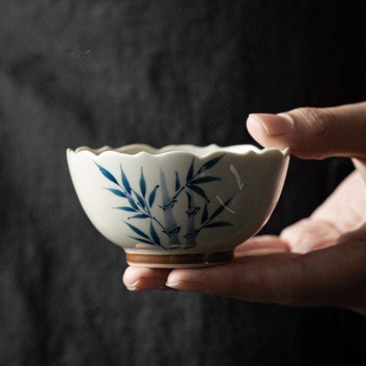 Buddha Stones Piccola tazza da tè in ceramica con foglie di bambù blu Tazza da tè Kung Fu Ciotola
