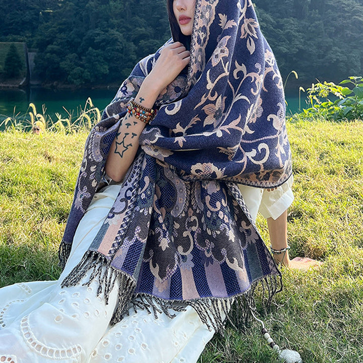 Buddha Stones Scialle con nappe con fiori tibetani, foglie e rami, sciarpa da viaggio avvolgente - Blu navy - image 31