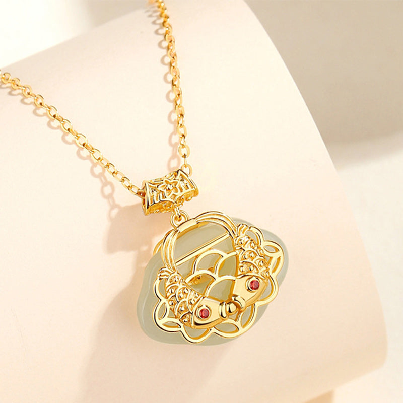 Buddha Stones 925 Sterling Silver Natural Hetian Jade Koi Fish Collana con ciondolo di ricchezza