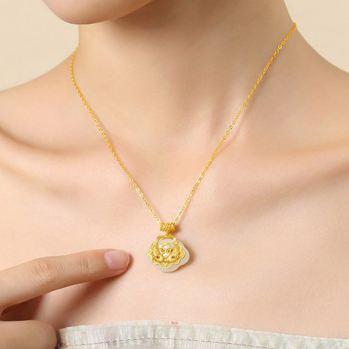 Buddha Stones 925 Sterling Silver Natural Hetian Jade Koi Fish Collana con ciondolo di ricchezza