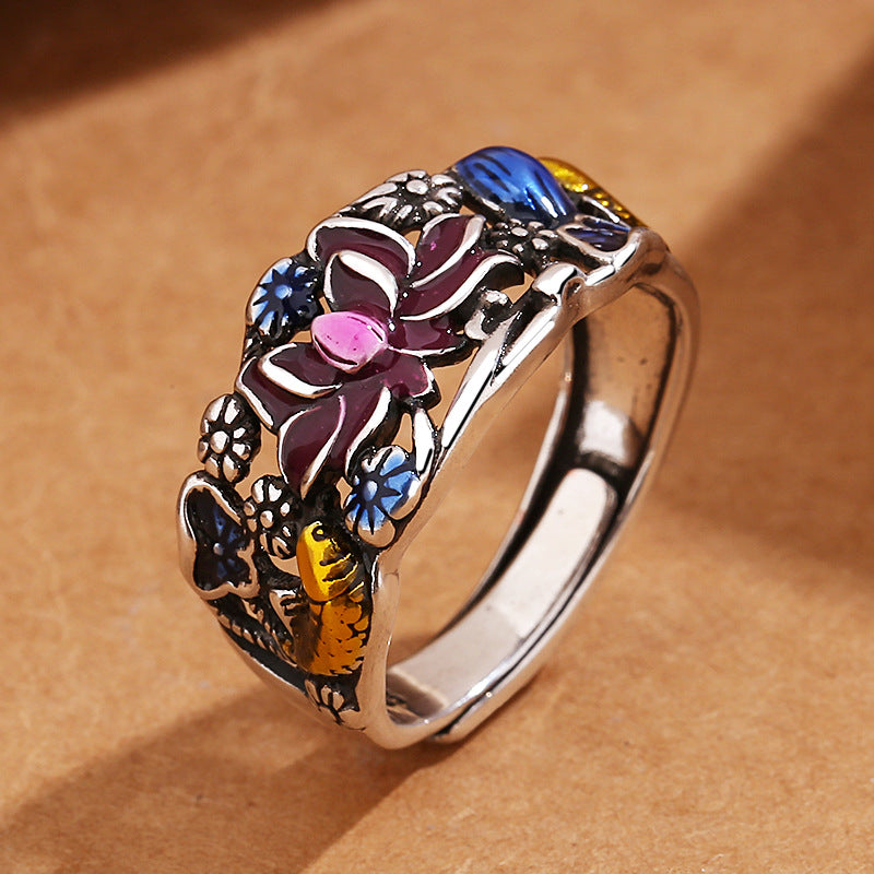 Anello di fortuna e ricchezza con Buddha Stones, pesce koi, fiore di loto e foglia.