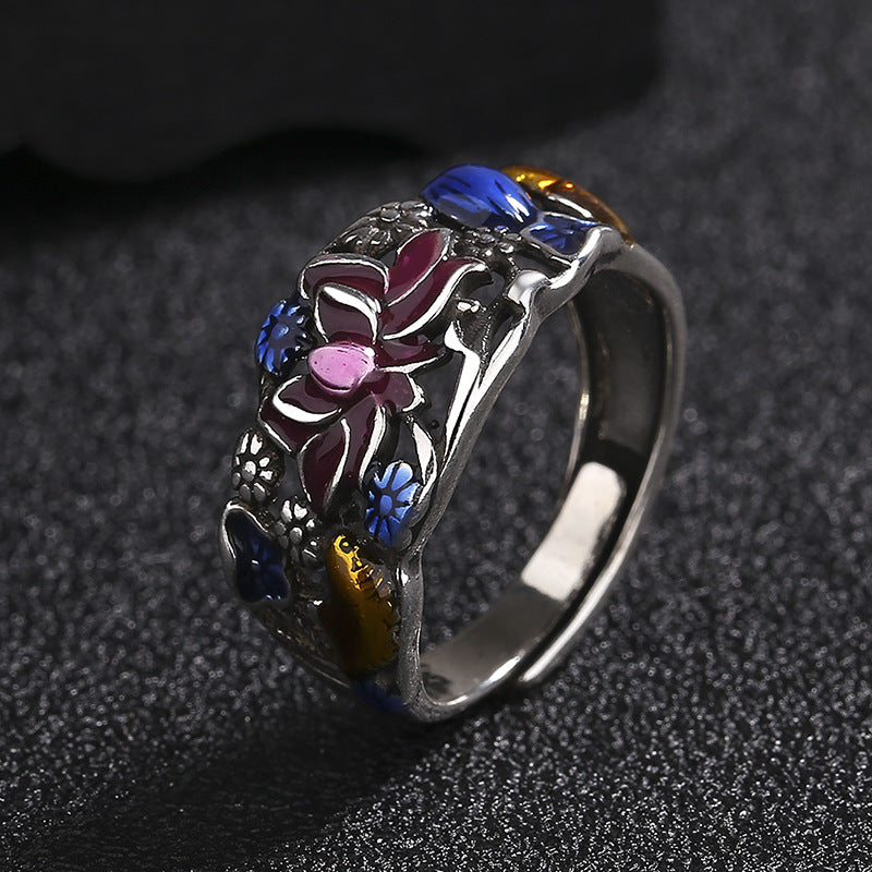 Anello di fortuna e ricchezza con Buddha Stones, pesce koi, fiore di loto e foglia.