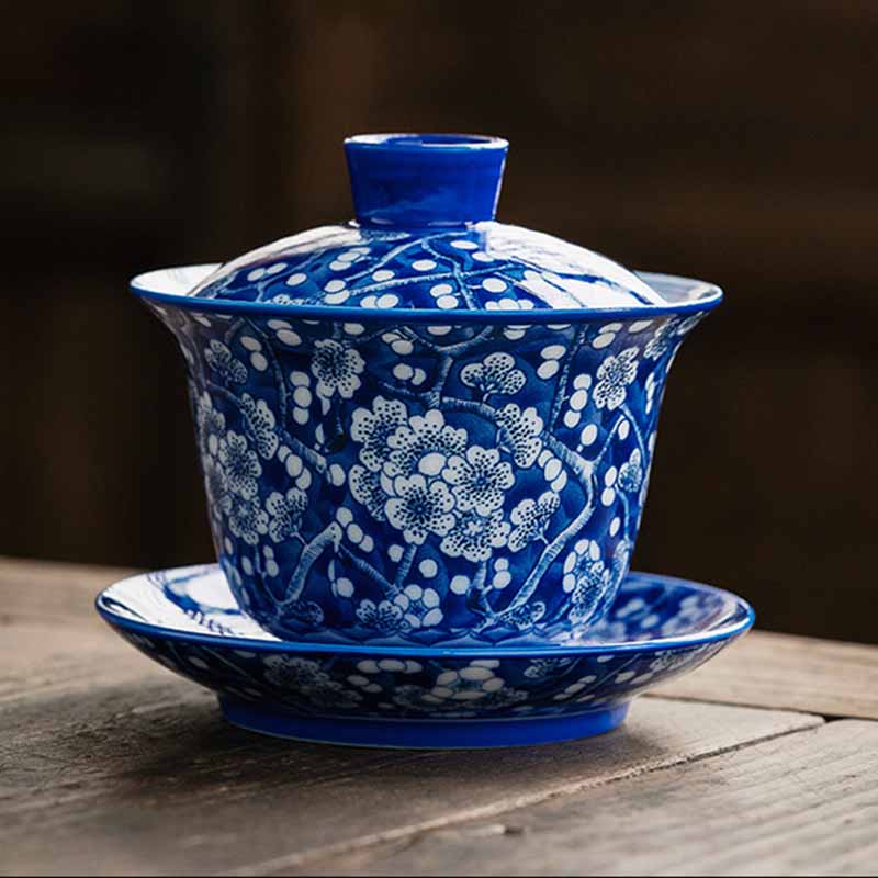 Buddha Stones Plum Blossom Blu e Bianco Porcellana Ceramica Gaiwan Sancai Tazza da Tè Kung Fu Tazza da Tè e Piattino con Coperchio 185ml