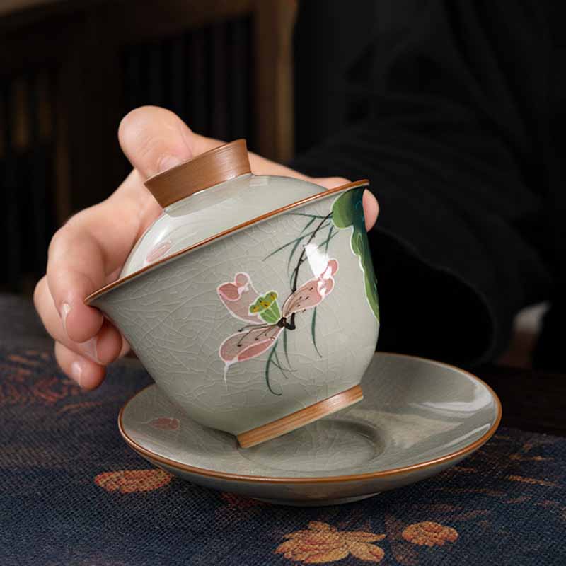 Buddha Stones Lotus Koi Fish Pod Leaf Ceramic Gaiwan Sancai Tazza da tè Kung Fu Tazza da tè e piattino con coperchio 140ml