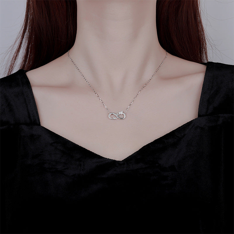 Collana con ciondolo a forma di nodo infinito dell'anno del drago in argento sterling 999 Buddha Stones