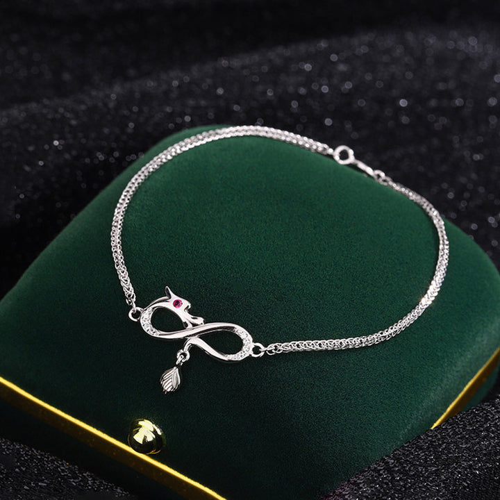 Braccialetto di protezione dalla fortuna con ciondolo a forma di nodo infinito in argento sterling 999 con zirconi dell'anno del drago Buddha Stones