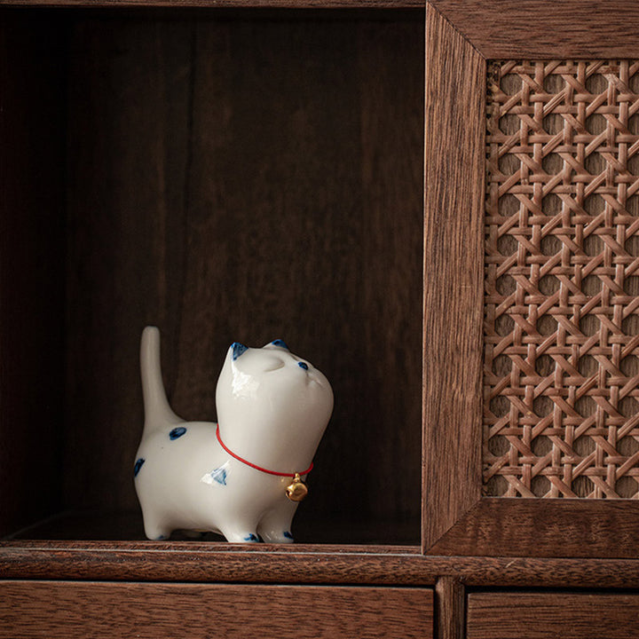 Buddha Stones Mini Lucky White Cat Kitten Tea Pet Ceramica Casa Scrivania Figurina Decorazione