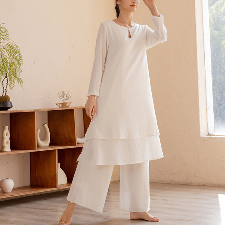 Buddha Stones 2 pezzi Design semplice Tai Chi Meditazione Yoga Abbigliamento Top Pantaloni Set da donna - Bianco (maglietta e pantaloni) - US14, UK/AU18, EU46 (2XL)  - image 0