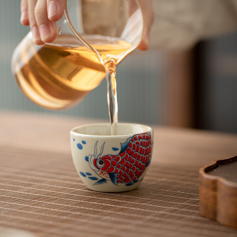 Buddha Stones Koi Fish Arowana Peonia Girasole Tazza da tè in ceramica Tazza da tè Kung Fu 60ml