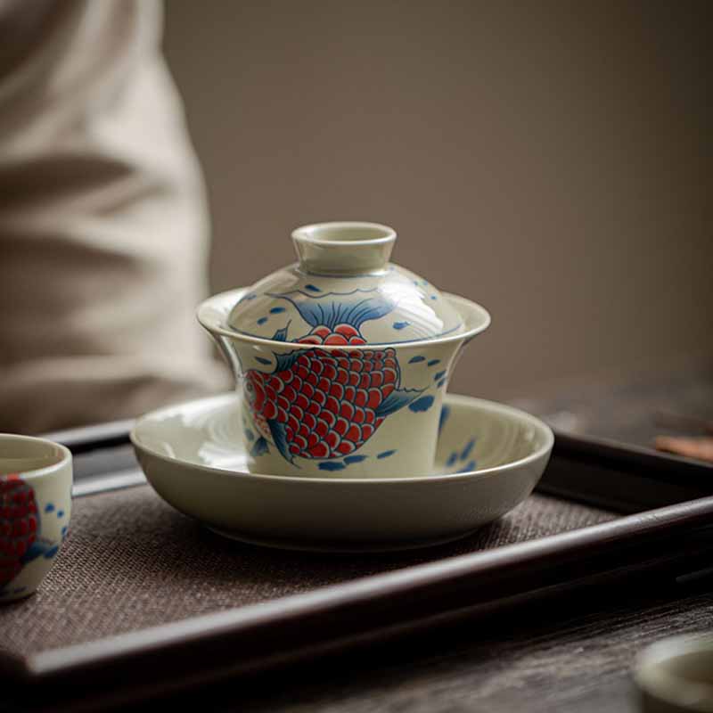 Buddha Stones Koi Fish Arowana Ceramica Gaiwan Sancai Tazza da tè Kung Fu Tazza da tè con coperchio 130ml