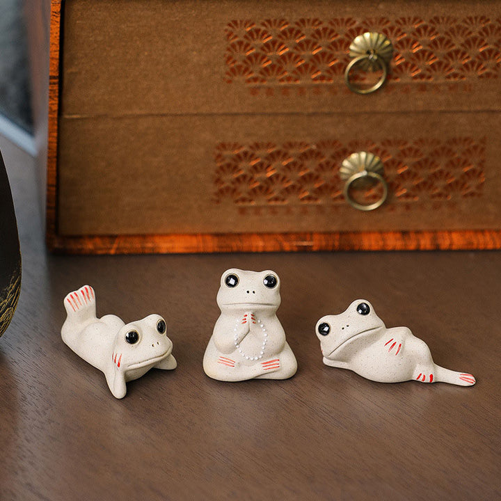 Buddha Stones Mini Piccola Rana in preghiera Ceramica Ricchezza Prosperità Casa Tè Animale domestico Figurina Decorazione