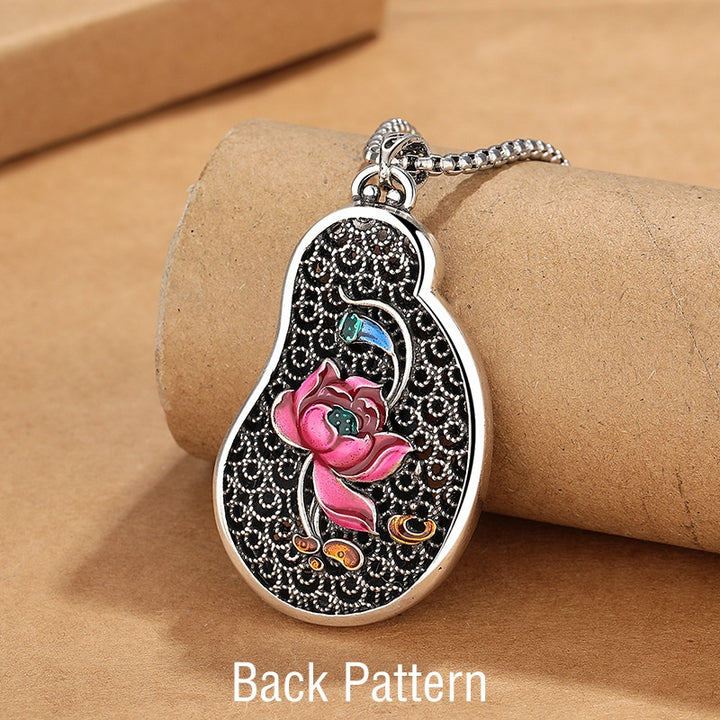 Collana pendente in rame con design del loto di Avalokitesvara, Buddha Stones, ricchezza