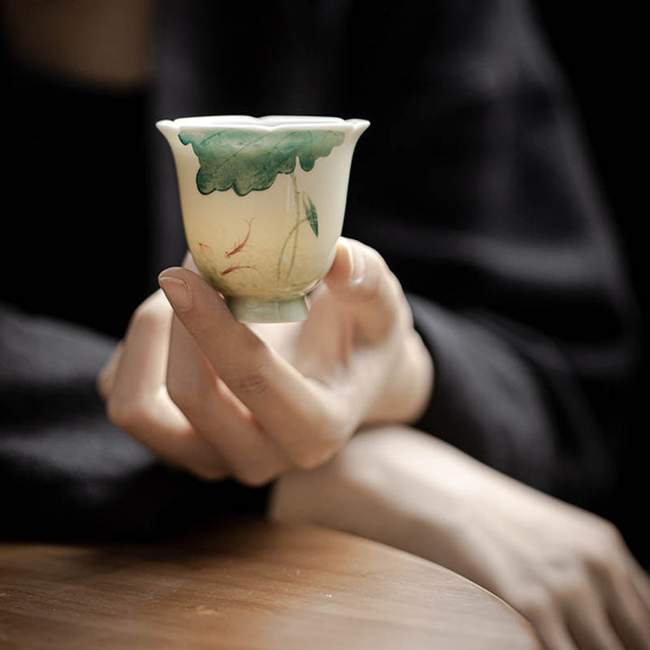 Tazza da tè in ceramica con motivo a foglia di loto e pesce koi Buddha Stones Kung Fu Tea Cup 65ml