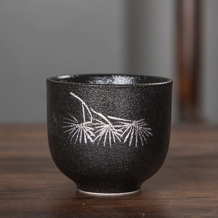 Buddha Stones Dipinto a mano Fiore di loto Bambù Crisantemo Ceramica nera Tazza da tè in ceramica Tazza da tè Kung Fu 95ml