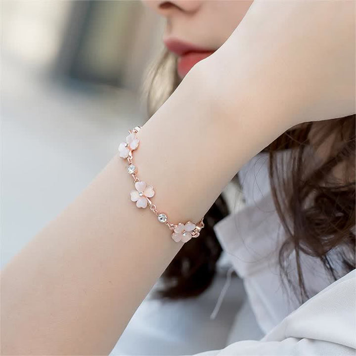 Bracciale a catena con quadrifoglio e cristallo rosa Buddha Stones Love