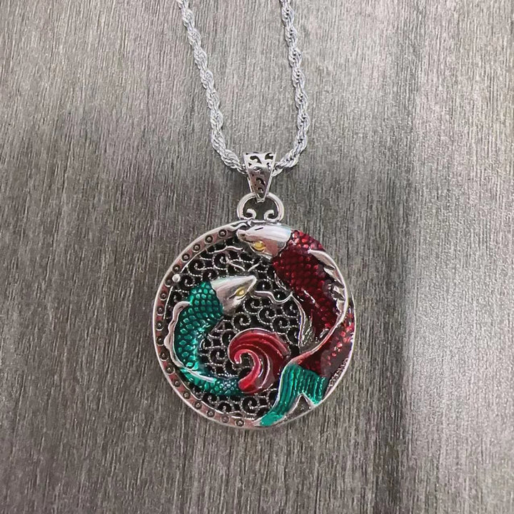 Collana di guarigione con pesce koi in rame tibetano e Buddha Stones
