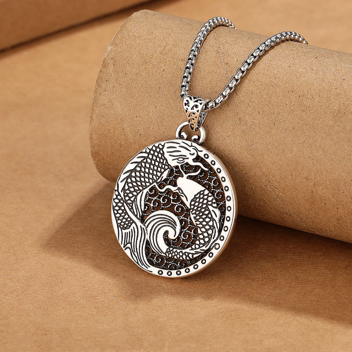 Collana di guarigione con pesce koi in rame tibetano e Buddha Stones