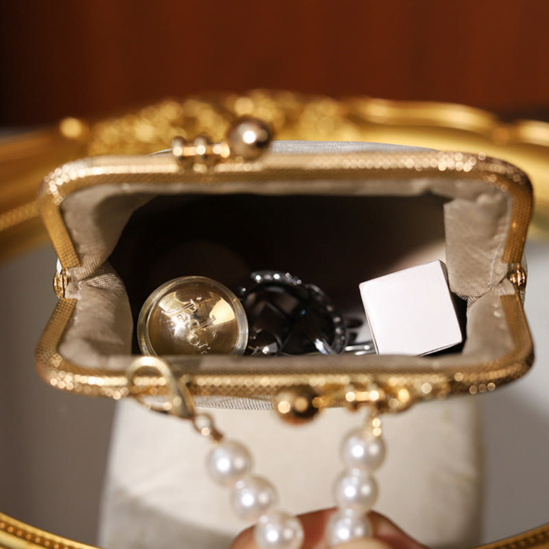 Borsa a tracolla con catena in metallo con perle ricamate , Buddha Stones, piccoli fiori, farfalla, borsa a tracolla, borsa per cellulare - image 4