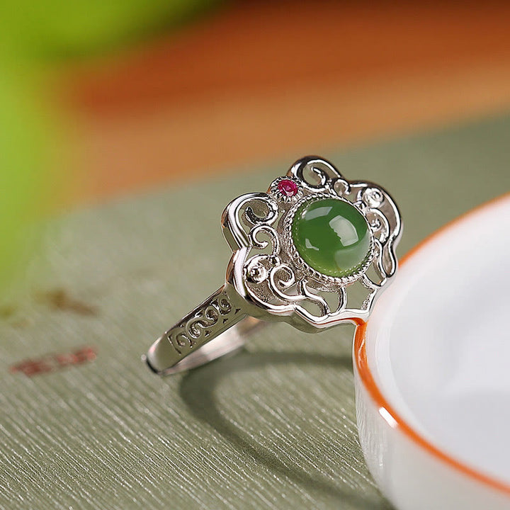 Set di orecchini con anello portafortuna in giada ciano naturale Hetian in argento sterling 925 con design cavo Buddha Stones