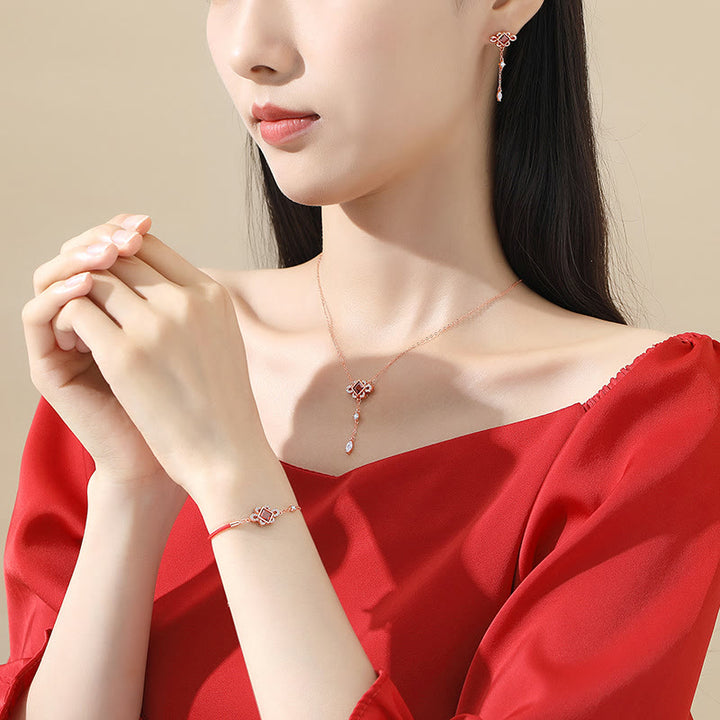 Set di orecchini con ciondolo bracciale collana ricchezza zircone rosso nodo cinese argento sterling 925 Buddha Stones
