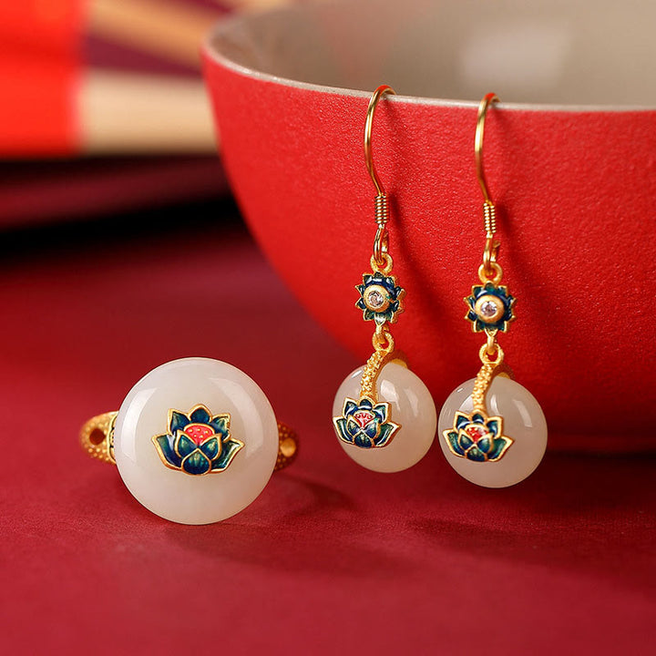 Set di orecchini con anello portafortuna di loto in giada Hetian placcato oro e argento sterling 925 Buddha Stones