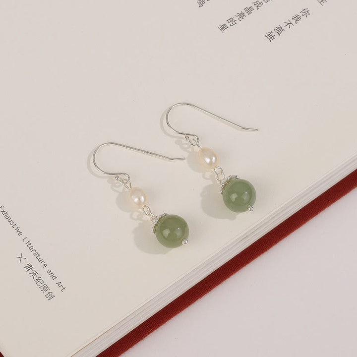 Orecchini Buddha Stones in argento sterling 925 con perle naturali e giada