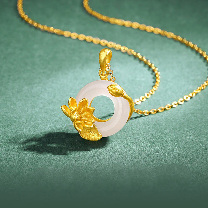 Collana in argento sterling S925 con ciondolo a forma di loto con fibbia della pace in calcedonio bianco naturale Buddha Stones - Calcedonio (Positivo ♥ Armonia) - image 0