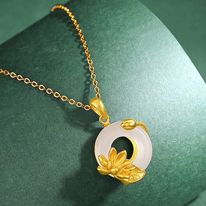 Collana in argento sterling S925 con ciondolo a forma di loto con fibbia della pace in calcedonio bianco naturale Buddha Stones - image 1