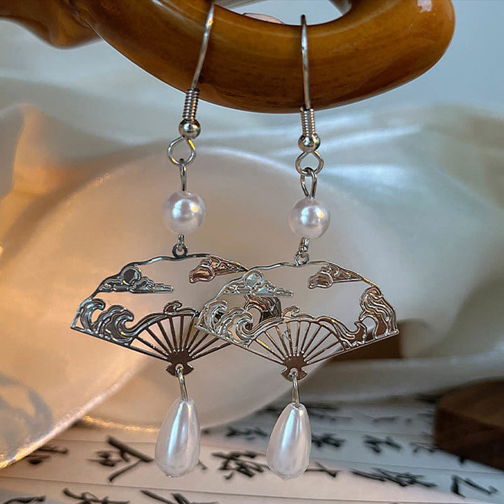 Orecchini pendenti con perle curative, ventaglio di rame, nuvole di buon auspicio, Buddha Stones
