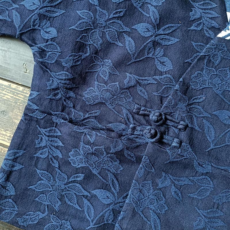 Giacca a maniche lunghe con scollo a V e motivo floreale in jacquard Buddha Stones
