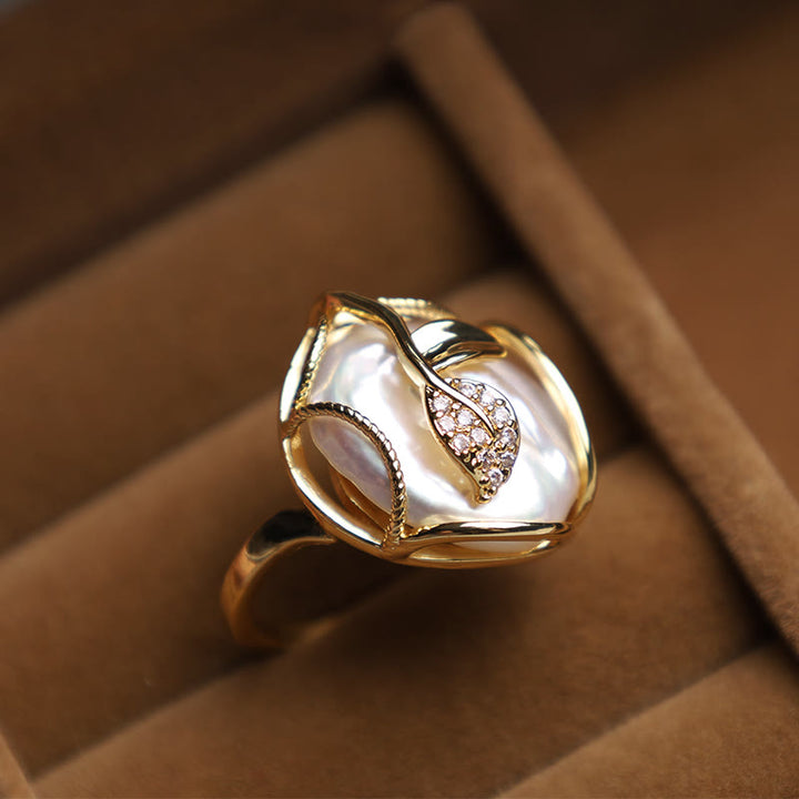 Anello Buddha Stones Pearl Rame Placcato Oro Fiore Felicità Ricchezza