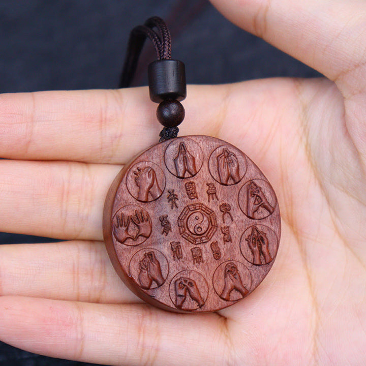 Buddha Stones Fulmine Colpito Legno di Giuggiola Yin Yang Bagua Montagna Fantasmi Spendere Soldi Protezione Collana Pendente