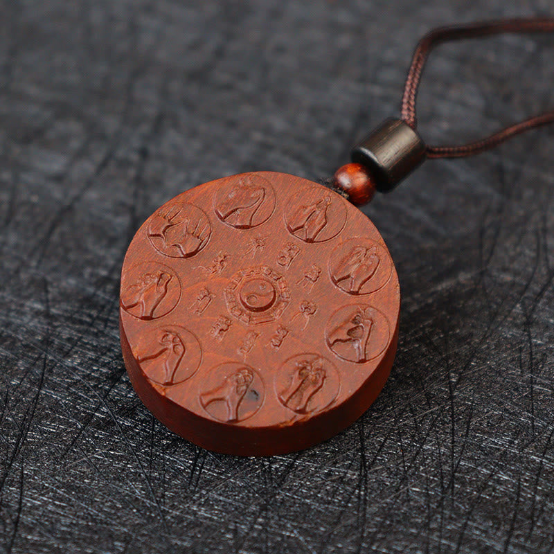 Buddha Stones Fulmine Colpito Legno di Giuggiola Yin Yang Bagua Montagna Fantasmi Spendere Soldi Protezione Collana Pendente