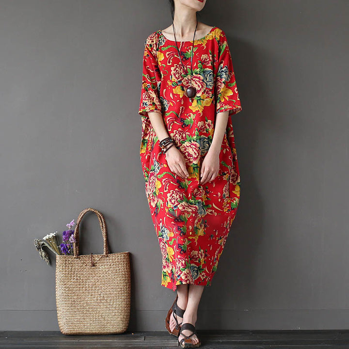 Abito midi stampato con fiori di peonia rossa Buddha Stones, abito in cotone e lino a mezza manica