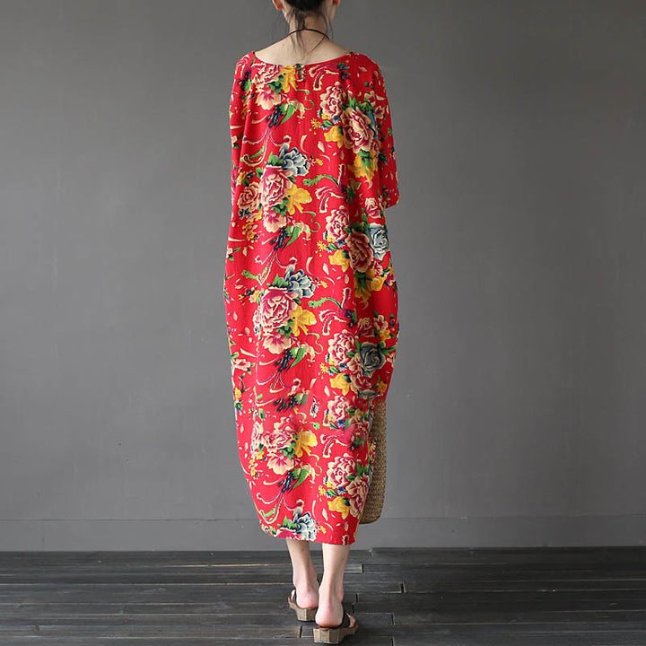 Abito midi stampato con fiori di peonia rossa Buddha Stones, abito in cotone e lino a mezza manica