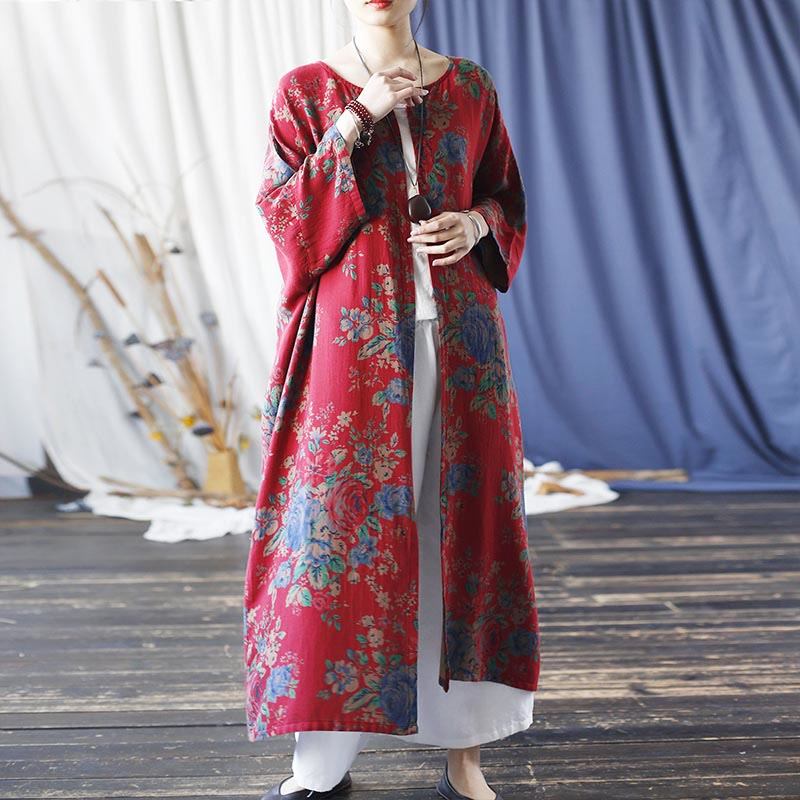 Giacca cappotto aperta sul davanti con maniche a tre quarti in cotone con stampa di fiori rossi e blu , Buddha Stones