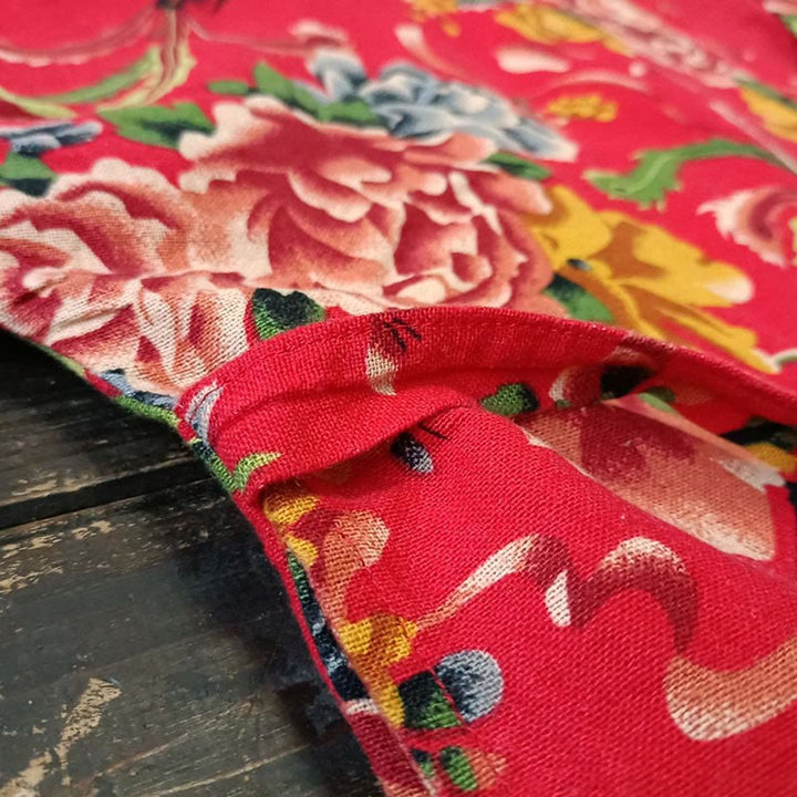 Giacca con lacci in cotone e lino con stampa di peonie in stile etnico con fiori rossi nord-orientali Buddha Stones