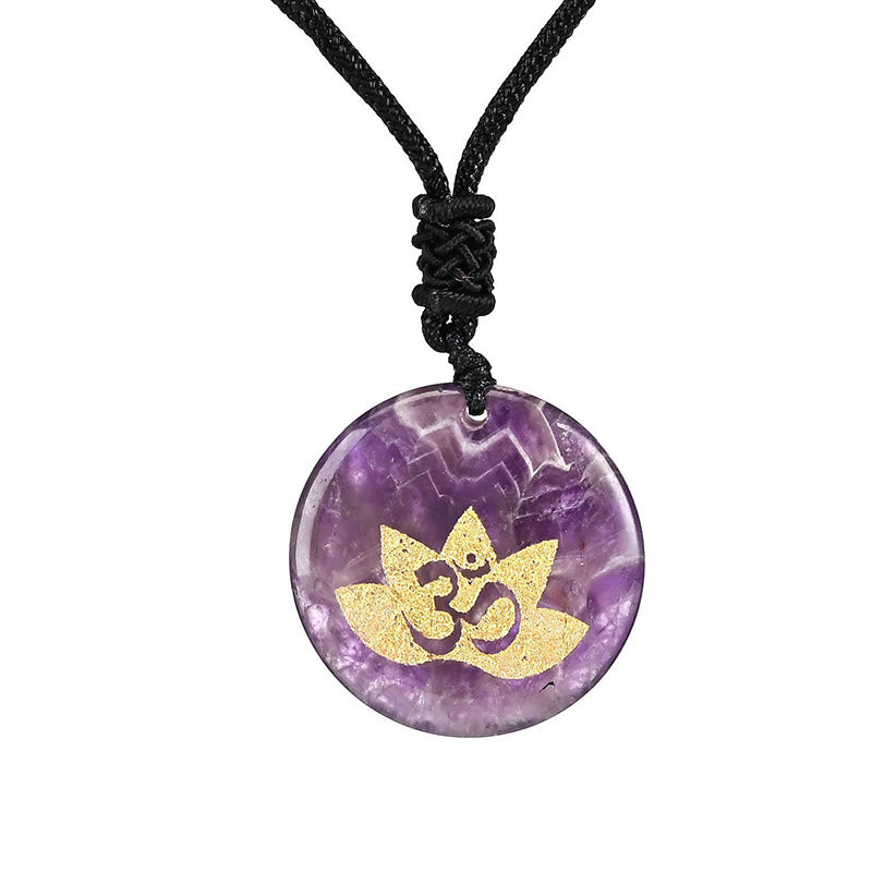 Buddha Stones OM Simbolo del Loto Vari Cristalli Ametista Occhio di Tigre Collana Pendente Guarigione