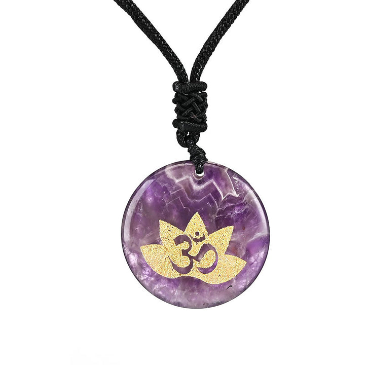 Buddha Stones OM Simbolo del Loto Vari Cristalli Ametista Occhio di Tigre Collana Pendente Guarigione