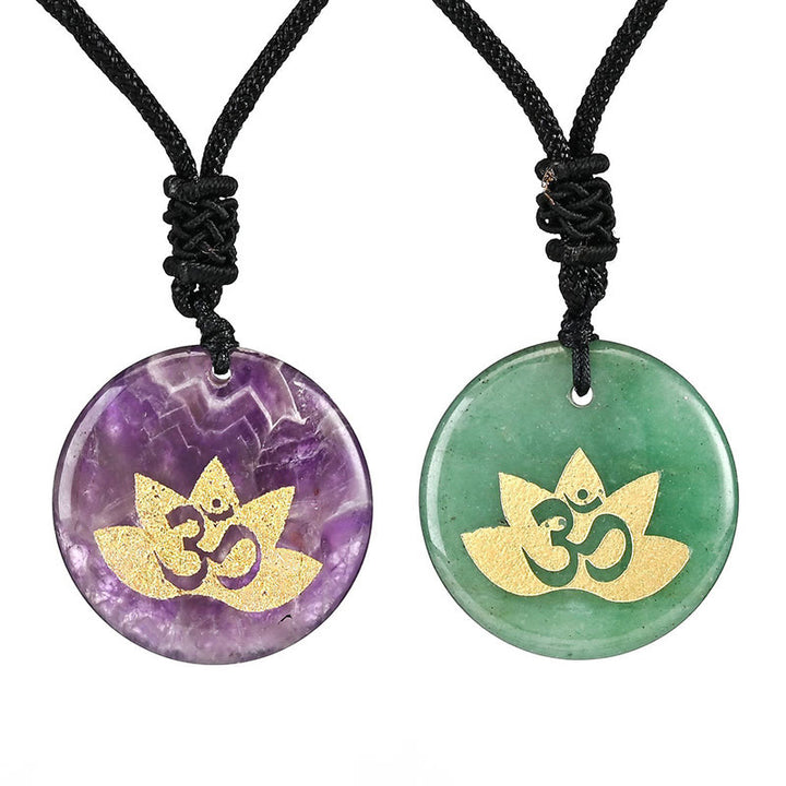 Buddha Stones OM Simbolo del Loto Vari Cristalli Ametista Occhio di Tigre Collana Pendente Guarigione