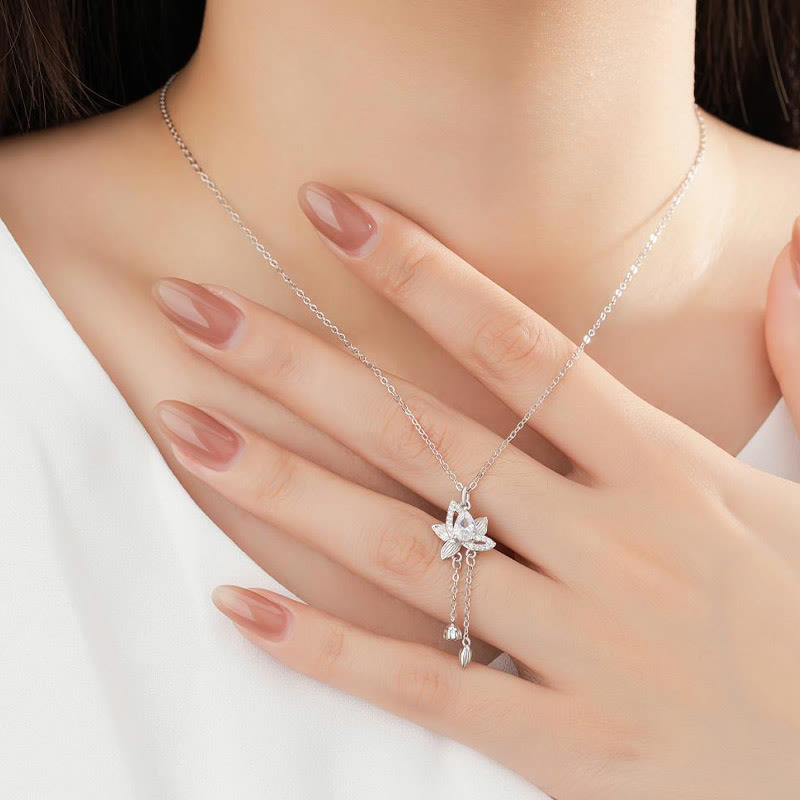 Collana con ciondolo Buddha Stones in argento sterling 925 con zircone e loto, illuminazione