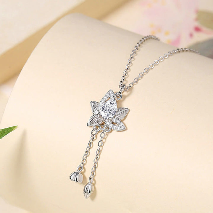 Collana con ciondolo Buddha Stones in argento sterling 925 con zircone e loto, illuminazione