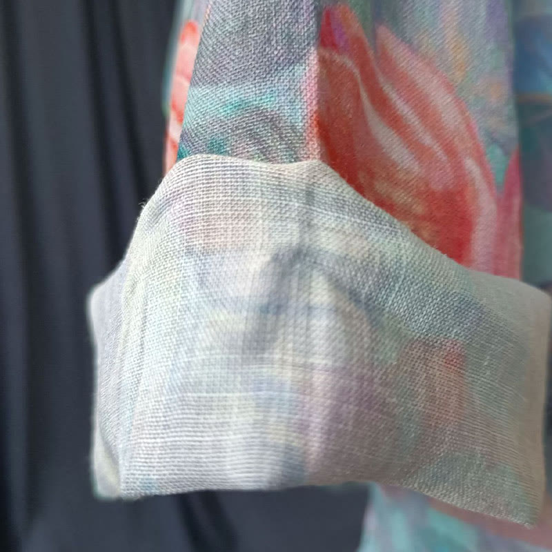 Buddha Stones giacca in lino ramiè a maniche lunghe con stampa di fiori rosa e foglie verdi, motivo a rana e bottoni