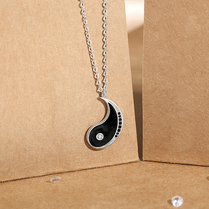 Collana pendente con simbolo Yin Yang in argento sterling 925 con Buddha Stones ciondolo armonioso