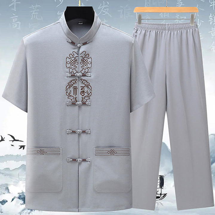 Buddha Stones Fu Carattere Cinese Nodo Ricamo Tang Suit Tradizionale Manica Corta Top Pantaloni Abbigliamento Uomo Set - Grigio chiaro (top e pantaloni) - US/UK/AU42, EU52 (3XL) - image 3