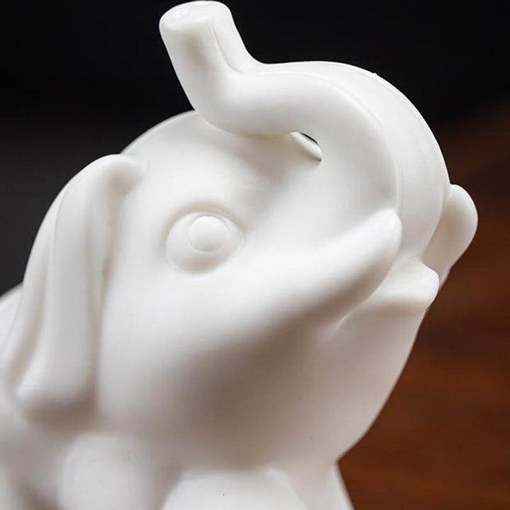 Statua di elefante piccolo Buddha Stones porcellana bianca ceramica forza decorazione scrivania casa