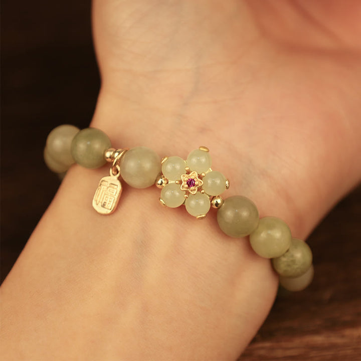 Braccialetto portafortuna con ciondolo a forma di carattere Fu con fiore di giada verde Buddha Stones