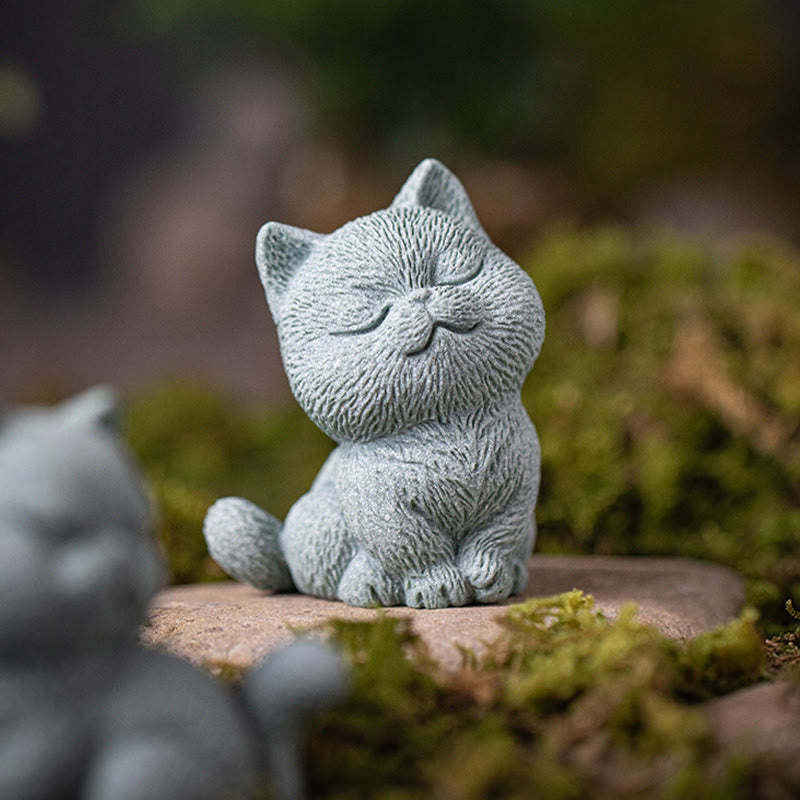 Buddha Stones Piccolo Gatto Casa Tè Animale Domestico Figurina Decorazione Scrivania - Gatto con occhi chiusi 5,6*5*7,2 cm - image 1