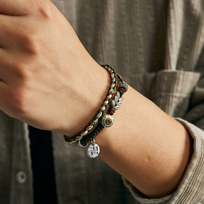 Braccialetto portafortuna fatto a mano con motivo a grano con svastica in argento sterling 925 Buddha Stones